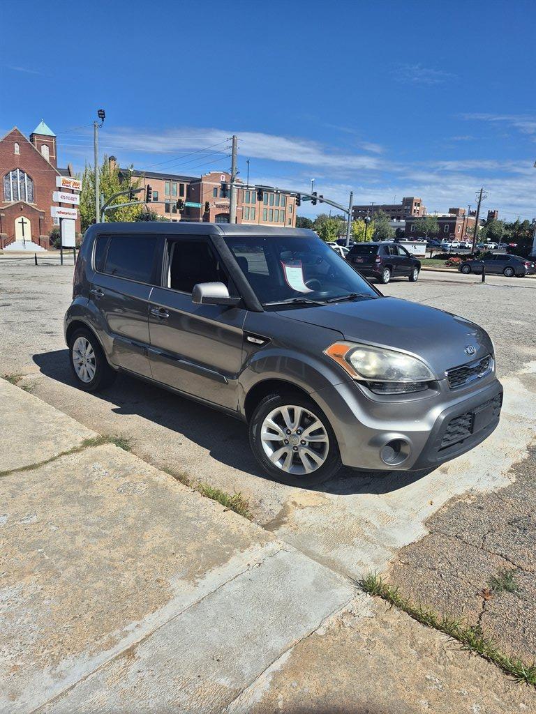 2013 Kia Soul Base