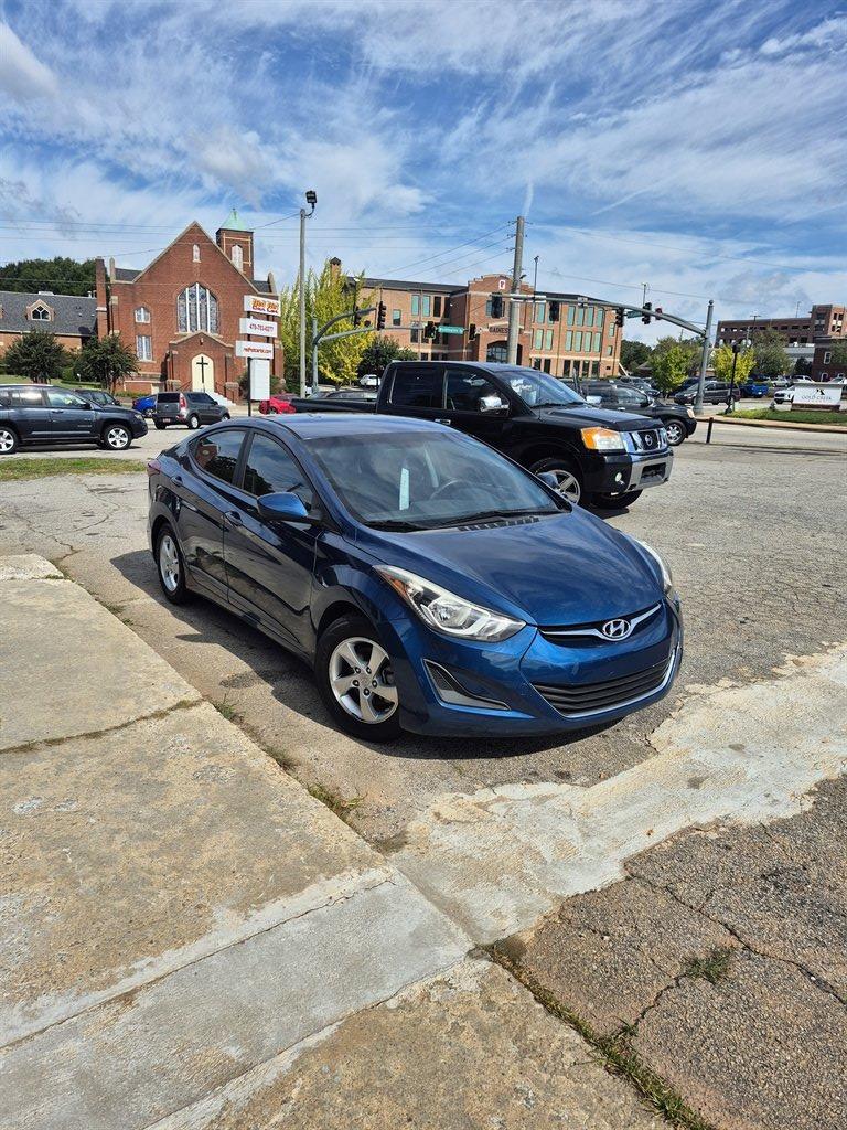 2014 Hyundai Elantra SE